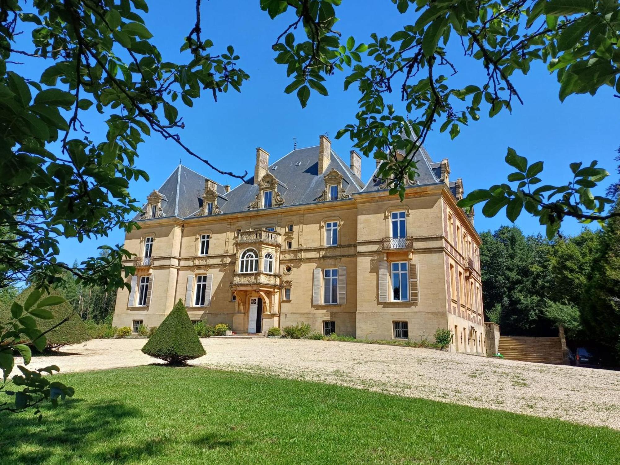 Chateau De Laclaireau Virton Exteriér fotografie